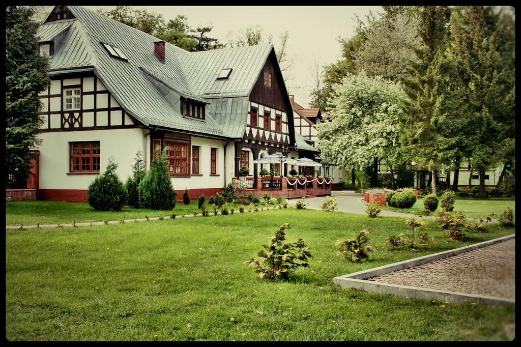Dworek Osiecki Osieki  Exterior foto